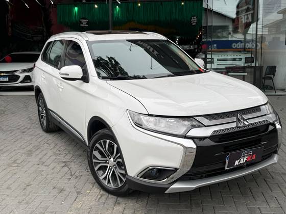 MITSUBISHI OUTLANDER 2.0 16V GASOLINA 4P AUTOMÁTICO MITSUBISHI OUTLANDER 2.0 16V GASOLINA 4P AUTOMÁTICO
